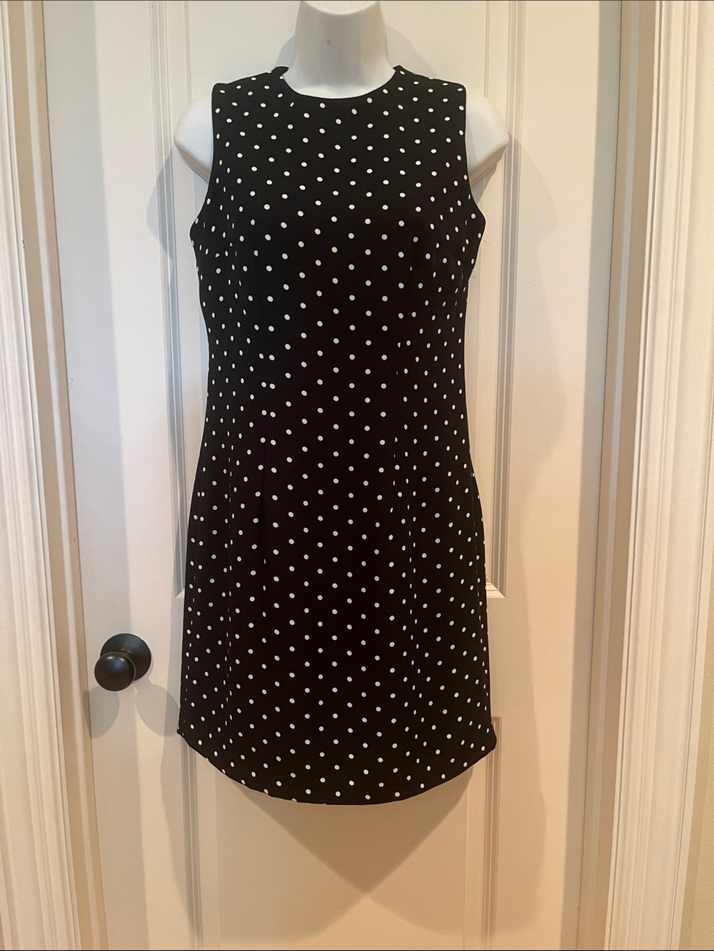 SAG HARBOR CLASSIC 90’s POLKA DOT SHIFT DRESS SZ 4 / 6